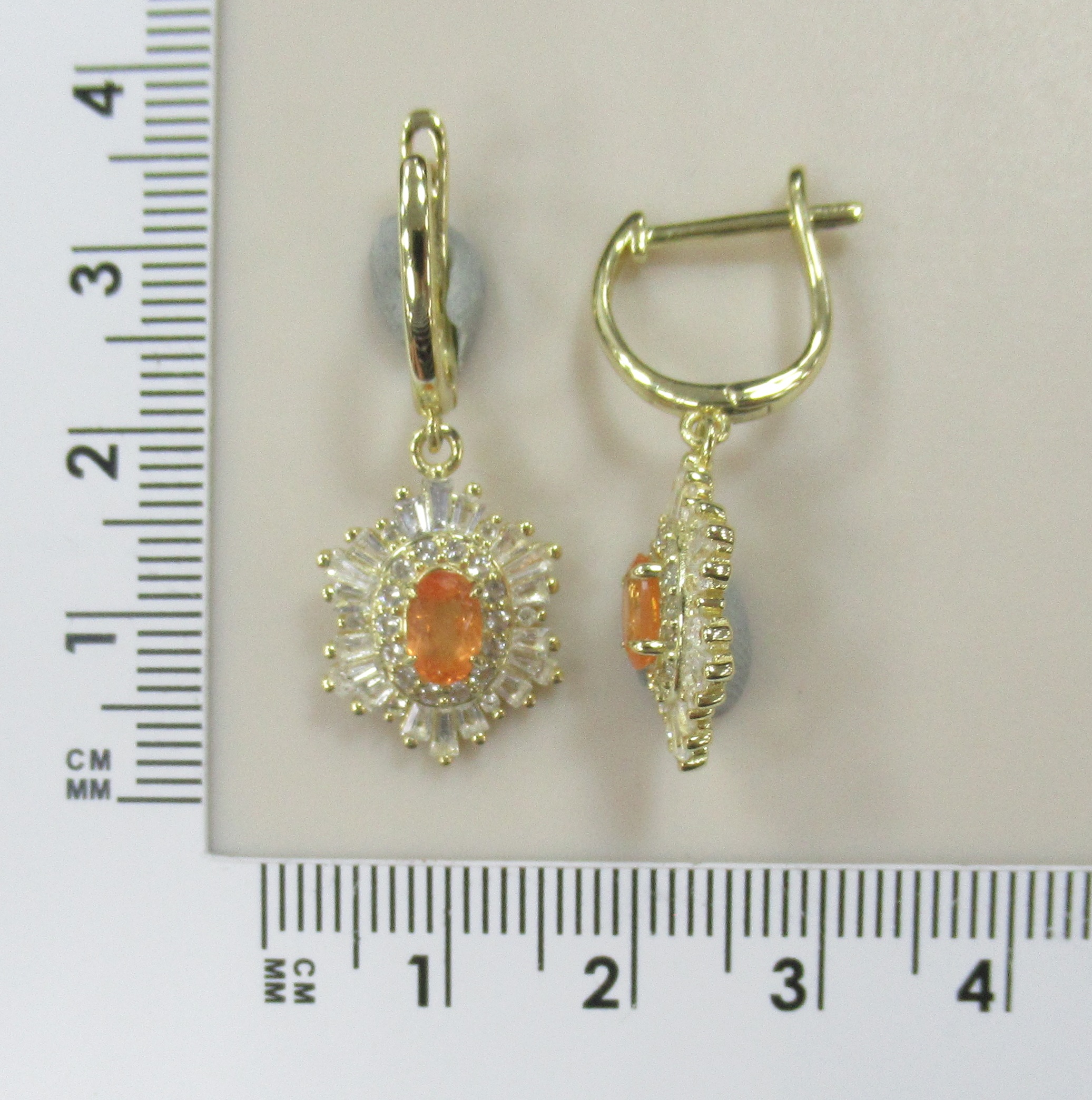 Серебряные серьги с вульфенитами